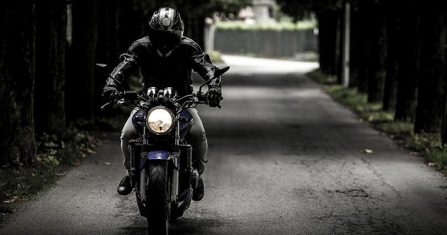 guy on motorcycle.jpg