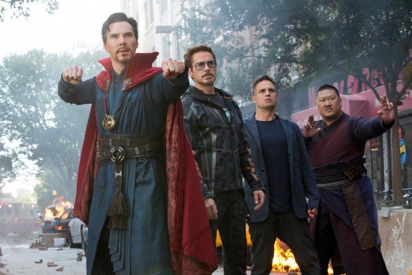 avengers-infinity-war-robert-downey-jr-mark-ruffalo-benedict-cumberbatch-600x400.jpg