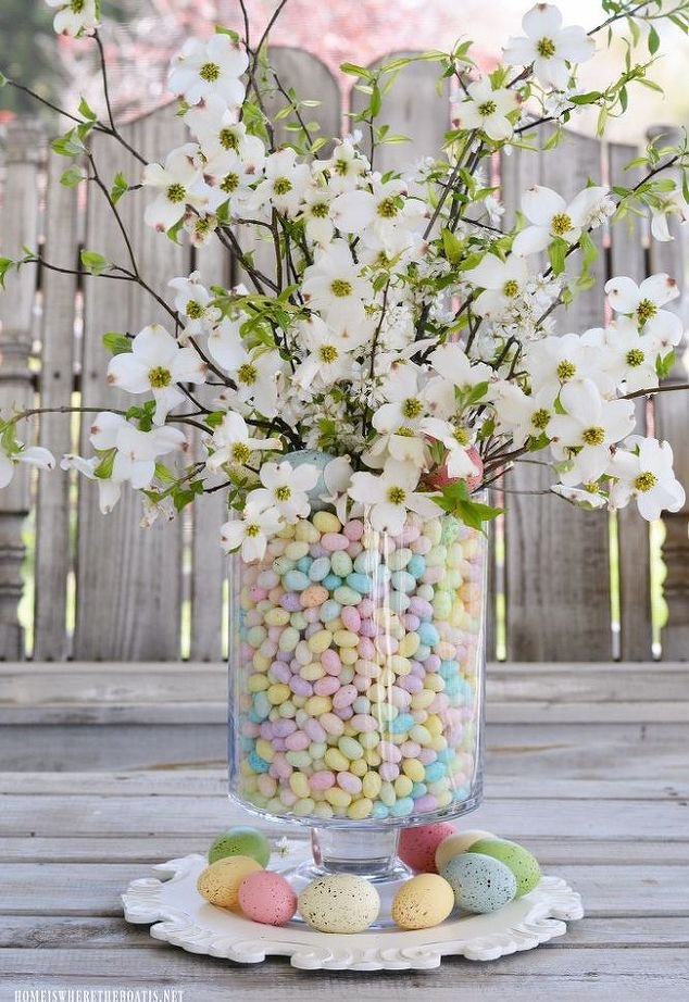 create-a-blooming-branch-centerpiece-for-easter4.jpg