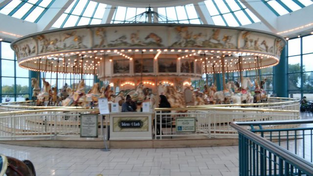 carousel10.jpg