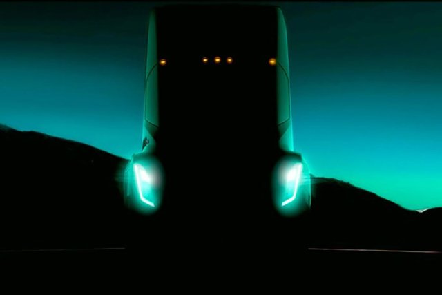 tesla_semi_truck.0.jpg