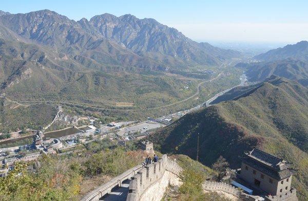 valle_Guangou_desde_muralla_oa.jpg