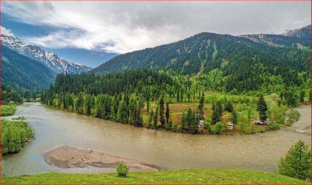 neelum.JPG