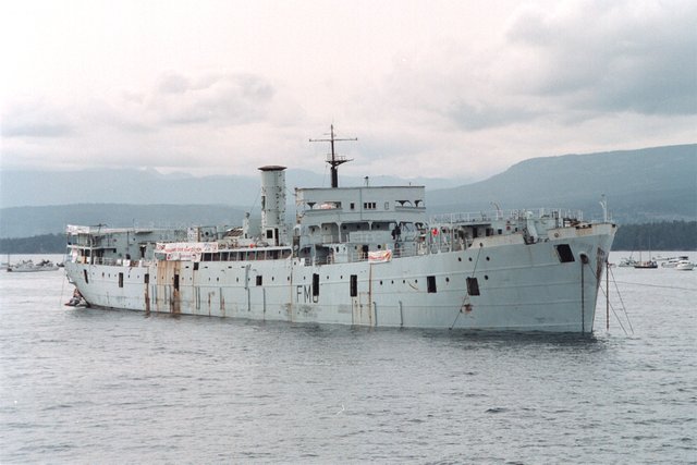 HMCS Cape Breton.jpg
