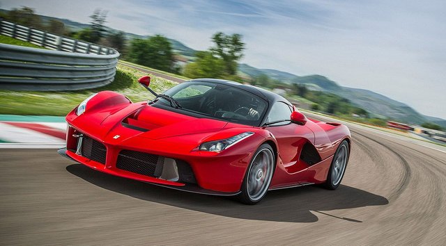 LaFerrari.jpg