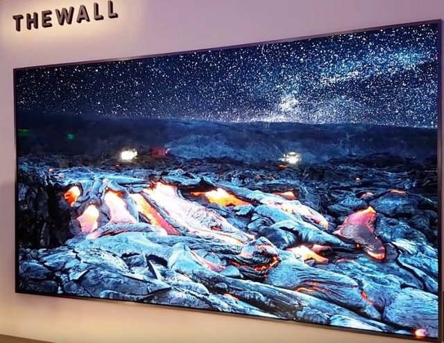 the-wall-samsung-logo-1024x704.jpg