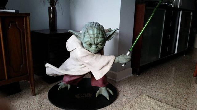 Yoda Statue.jpg