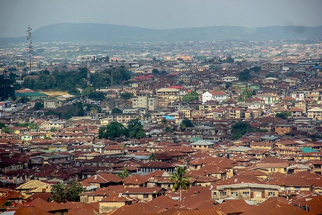 800px-View_of_Ibadan_ontop_of_Mapo_hall.jpg