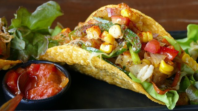 tacos-1613795_1280.jpg