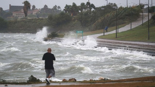 Hurricane Harvey Approach.jpg