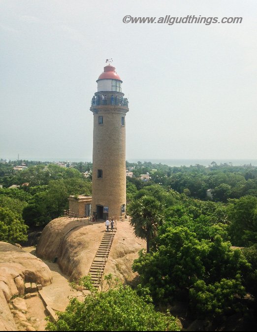 Mahabalipuram light House.jpg