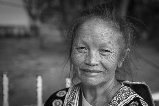 1 old woman vendor2 bw.jpg