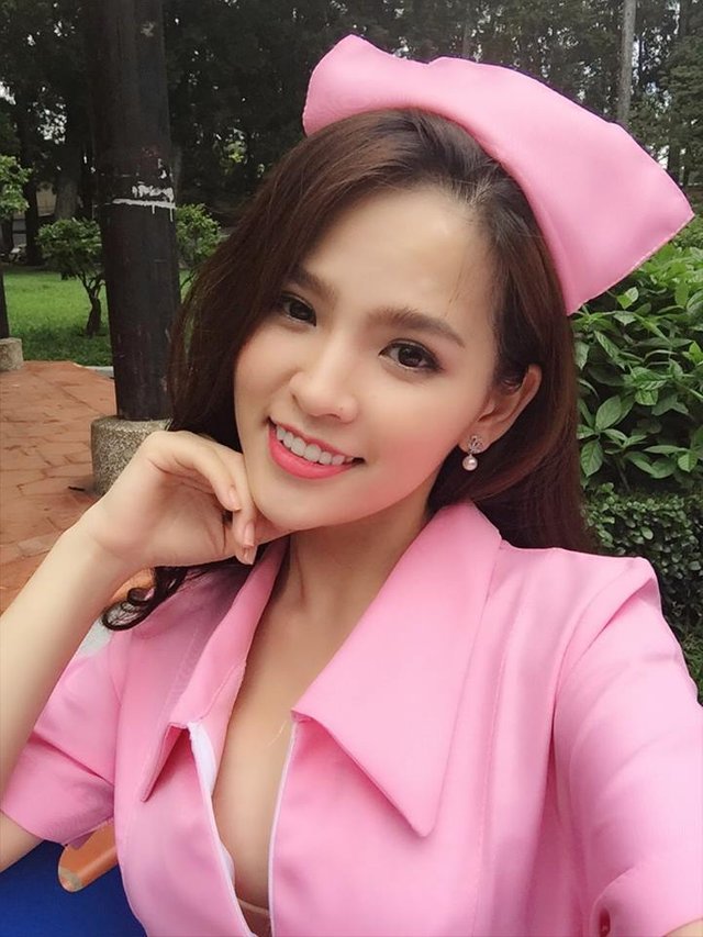 phi huyen trang 2_steemit.jpg