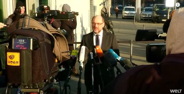 Chaos Tage bei SPD  Martin Schulz verzichtet auf Außenministerium   YouTube.jpg