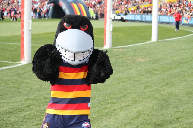 claude_the_crow_by_eden_daintree-d303f4d.jpg