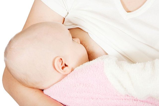 Baby-Breast-Feeding-.jpg