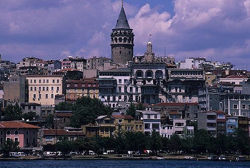 Turkey - Istanbul - The Galata Tower seen from Eminonu II.jpg