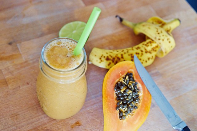 papaya-smoothie-04.jpg