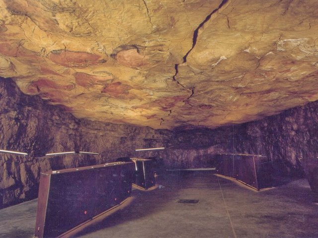 Cave of Altamira.jpg