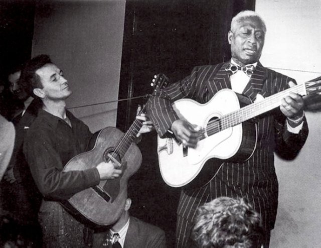 Guthrie Leadbelly.jpg