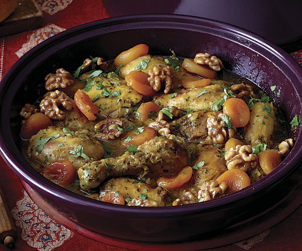 051128064-01-sweet-chicken-tagine-apricots-caramelized-walnuts-recipe-main.jpg