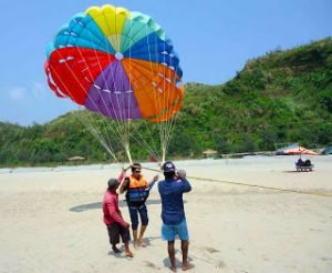 Parasailing-in-Coxs-Bazar-300x246.jpg