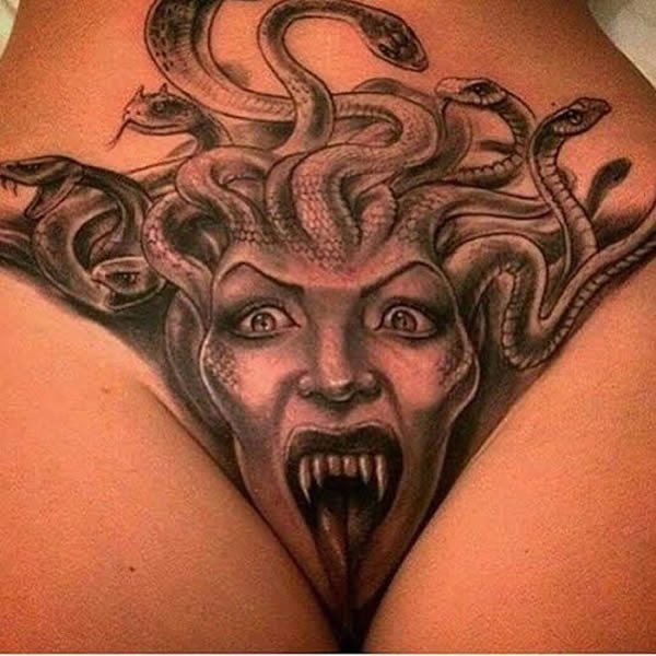 a99825_pubic-tattoo_12-medusa.jpg