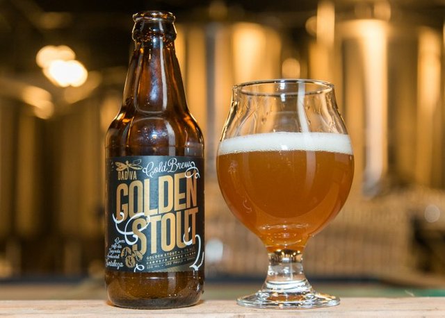 Sprudge-CoffeeBeers2016-DRobertWolcheck-Coffee_Beer_Dadiva_Golden_Stout_Bottle_Glass-2-740x529.jpg