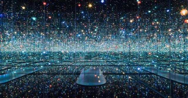 Infinity-Room.jpg