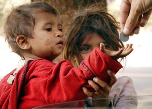 child-beggars-on-road.jpg