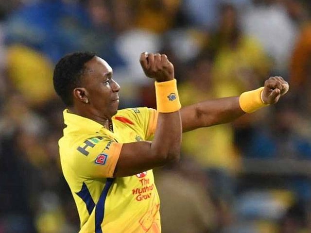 dwayne-bravo_806x605_41524409390.jpg