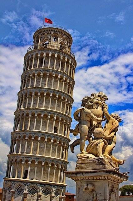 pisa-1801182_640.jpg