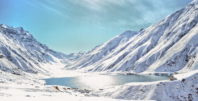 Saif-Ul-Malook-Frozen-Snow.jpg