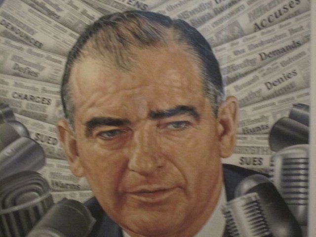 800px-Senator_Joseph_McCarthy_at_National_Portrait_Gallery_IMG_4556.JPG