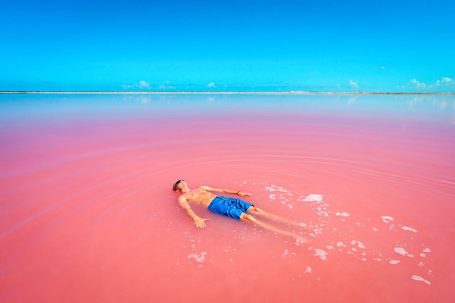 las-coloradas-swimming-XL.jpg