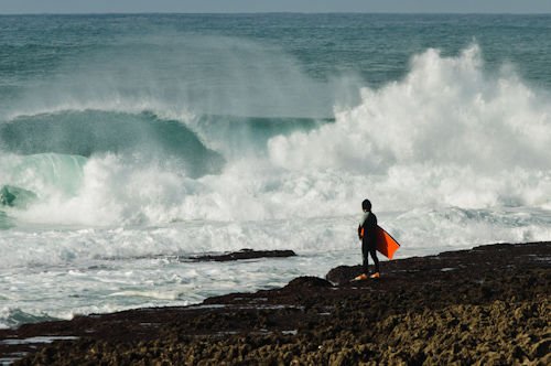 ericeira-portugal-waves.jpg