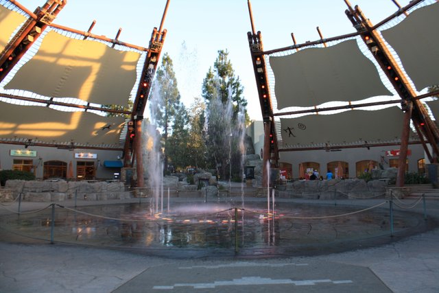 Fountain.JPG