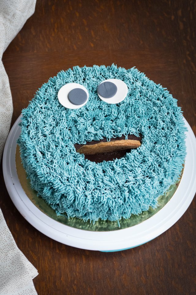 cookie monster cake 4.jpg