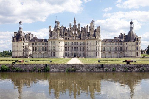 Chambord-Castle-France.jpg