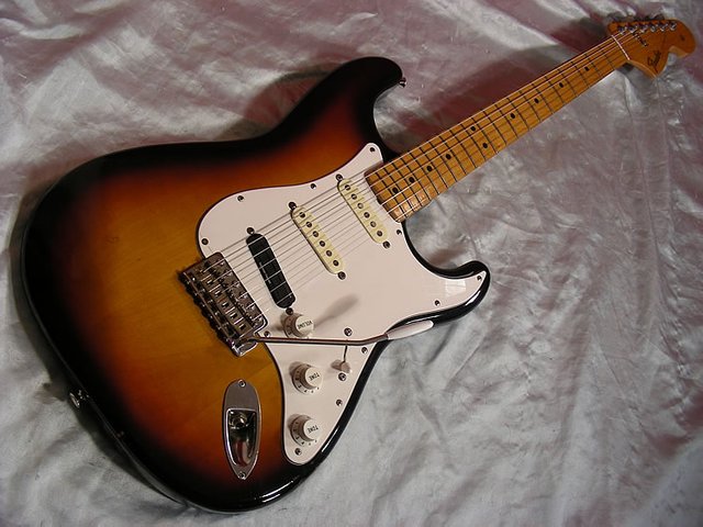 67 Stratocaster.JPEG