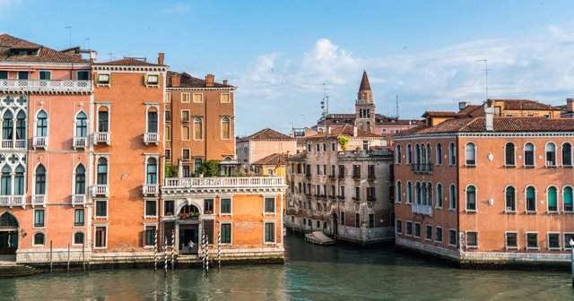 venice-italy-outdoor-scenic-161980.jpeg