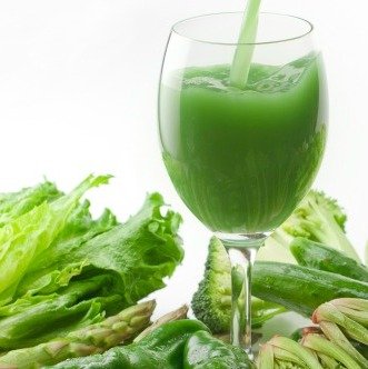 Juicing-trend_Green-juice-620-Corbis-42-40178339.jpg