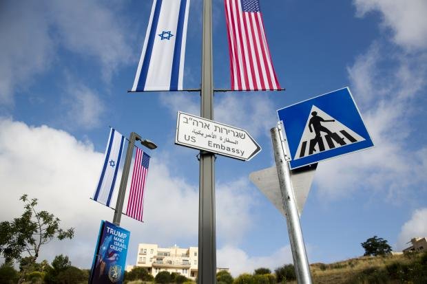 Sign-to-US-Embassy-in-Israel.jpg