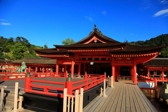 世界遺産 嚴島神社 はなぜ海の上に建つのでしょうか Steemit