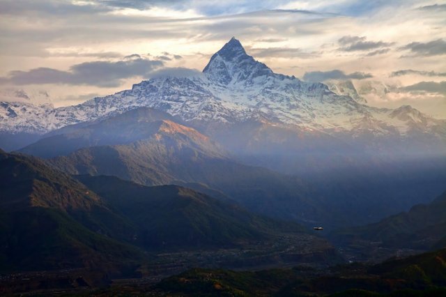 Pokhara Nepal 1.jpg