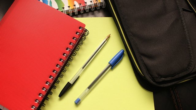 school-notebook-binders-notepad-159497.jpeg