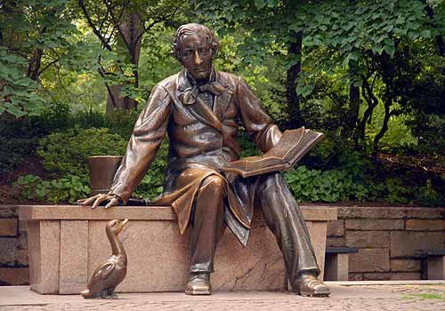 hans-christian-andersen-statue.jpg