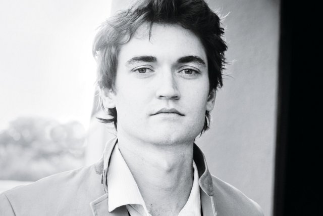 t-ross-ulbricht-silk-road-nick-bilton.jpg