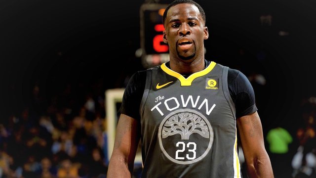 20180209_starters_draymond_green_black.jpg