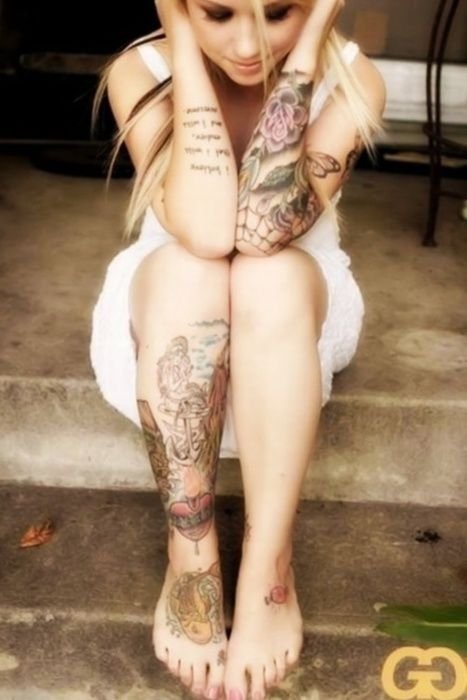 0d3c55315f3c2338d74f1ff7efae69f8--tatoos-girl-tattoos.jpg